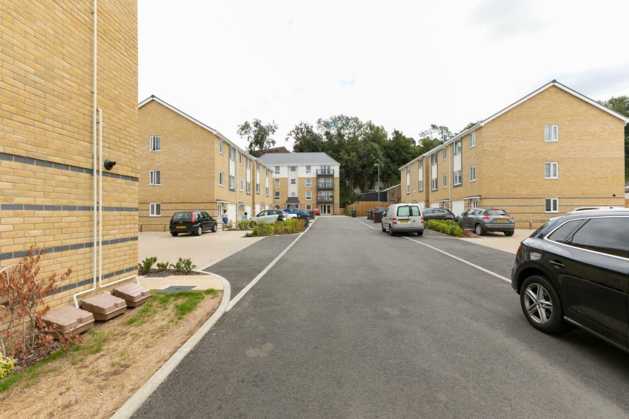 Hertford Serviced Apartments By Payman Club Esterno foto